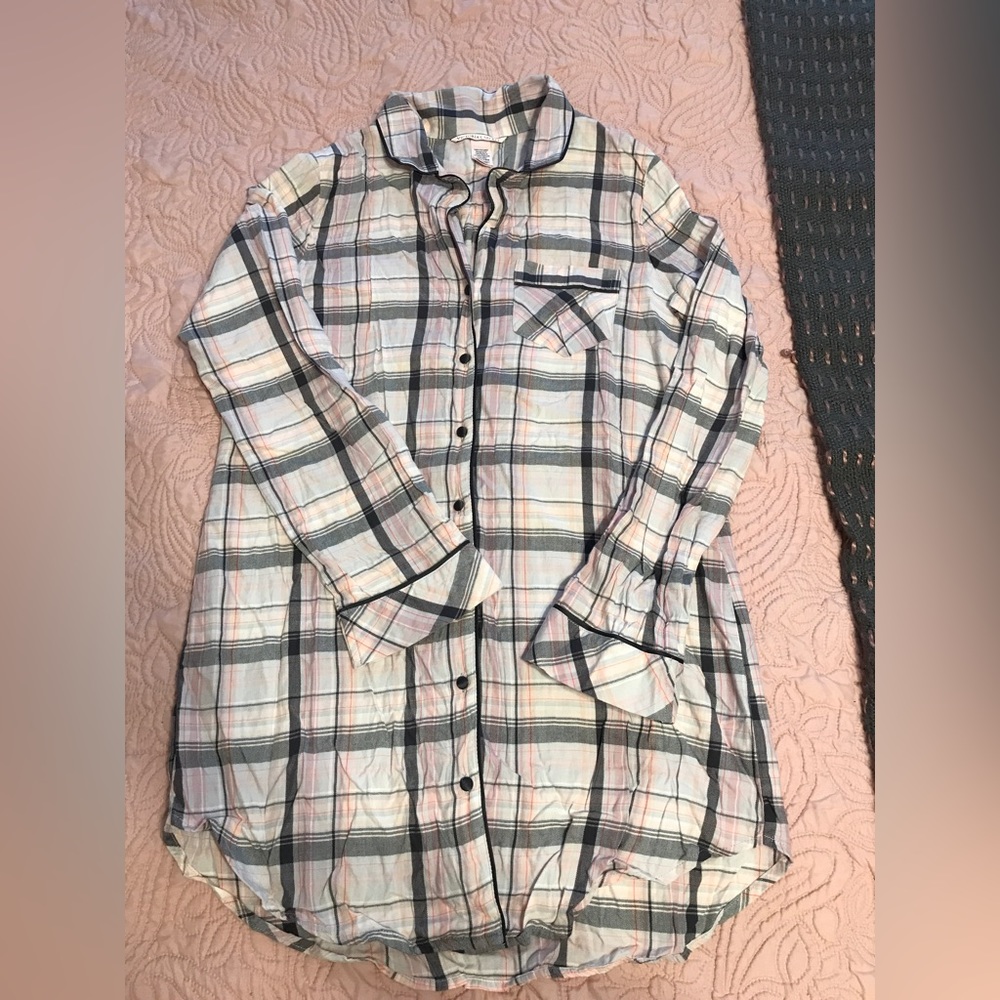 Victoria’s Secret Sleep Dress 🔴 (3 for $20)